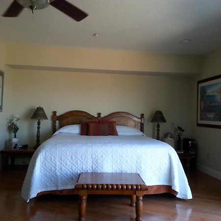 Yosemite Sierra View Bed & Breakfast Oakhurst Bagian luar foto
