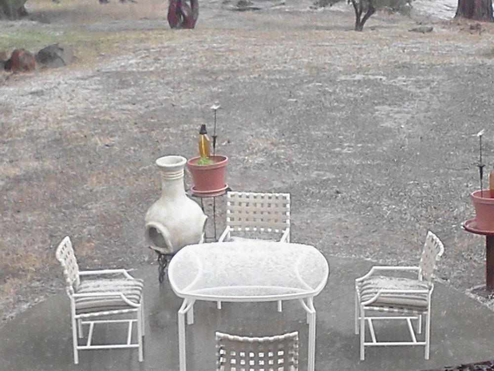 Yosemite Sierra View Bed & Breakfast Oakhurst Bagian luar foto