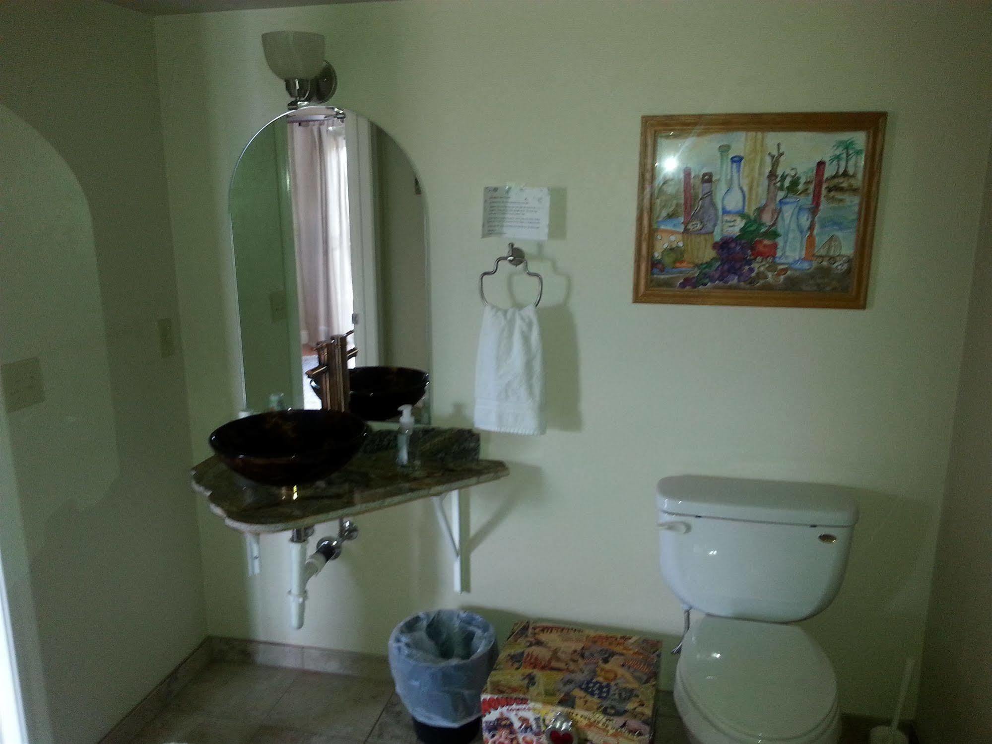 Yosemite Sierra View Bed & Breakfast Oakhurst Bagian luar foto