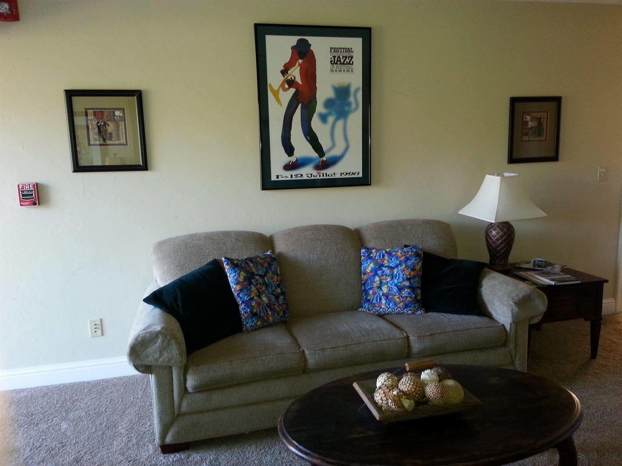Yosemite Sierra View Bed & Breakfast Oakhurst Bagian luar foto